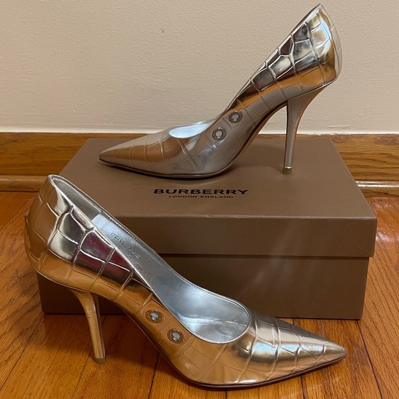 Burberry Heels Aubri Pointy Silver Leather Pumps Women's Size 38 - Picture 13 of 16
